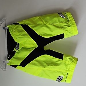 Troy Lee Designs Mountain/Moto Bike Shorts, size M 5/6